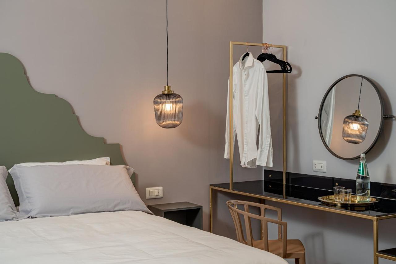 Nue Suites Sassari Buitenkant foto