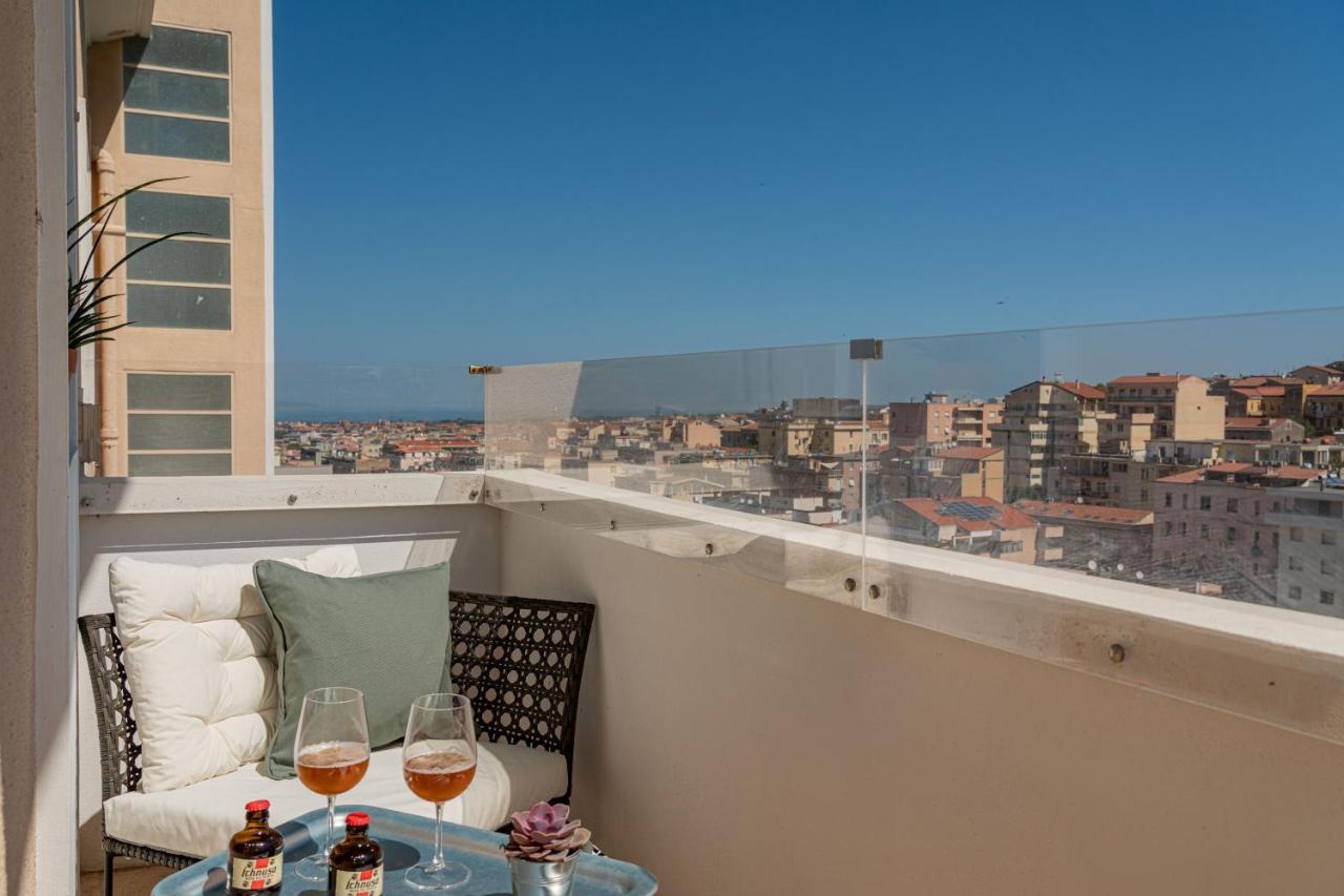 Nue Suites Sassari Buitenkant foto
