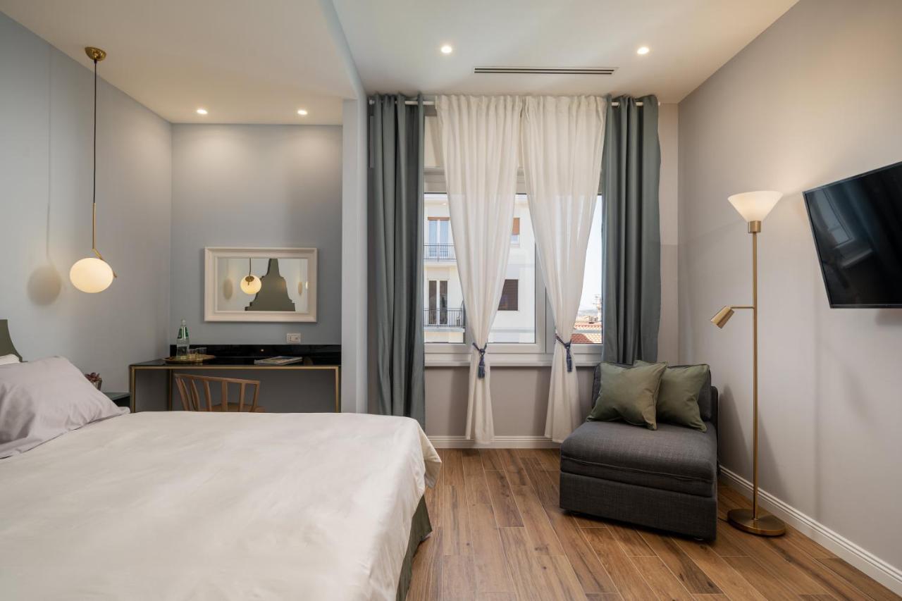 Nue Suites Sassari Buitenkant foto