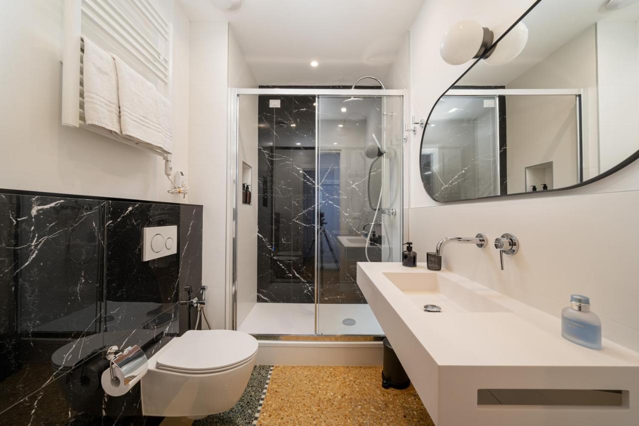 Nue Suites Sassari Buitenkant foto