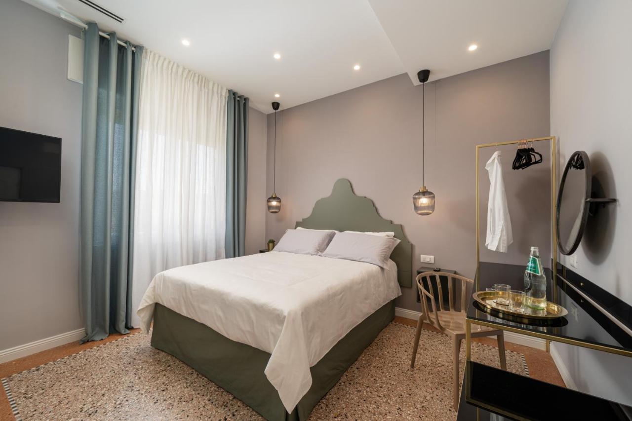 Nue Suites Sassari Buitenkant foto
